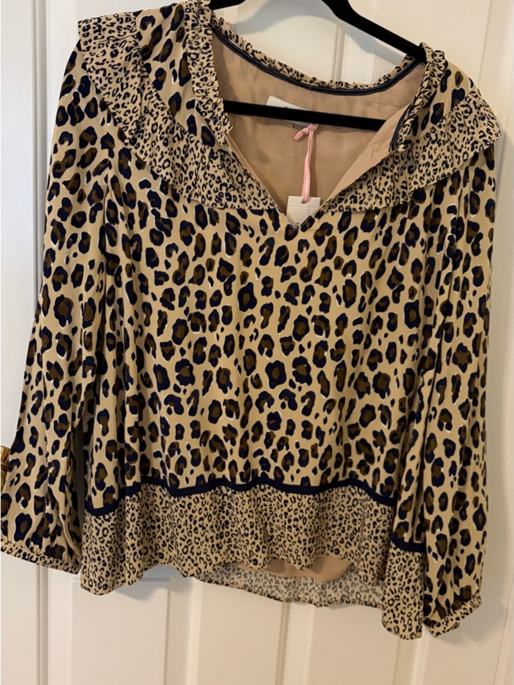 Unique Vineyard Vines Blouse